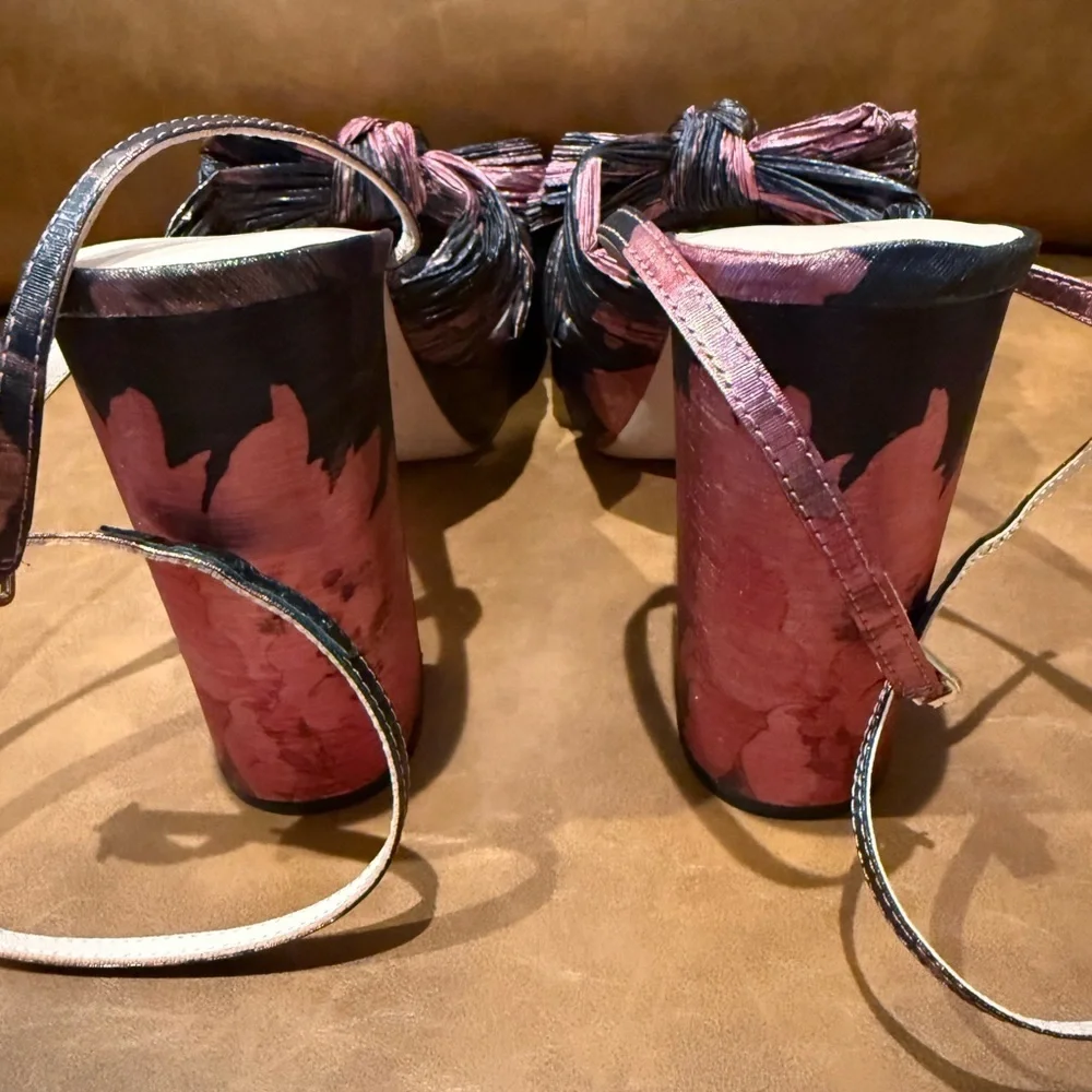 Loeffler Randall ✿ Natalia Pleated Knot Platform Heel Sandal ✿ Metal Floral 9.5
